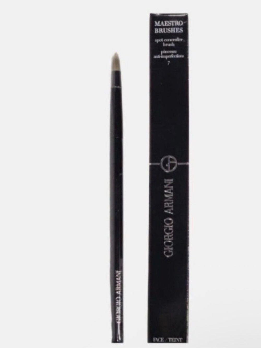 NEW! Giorgio Armani Black Maestro Spot Concealer Brush